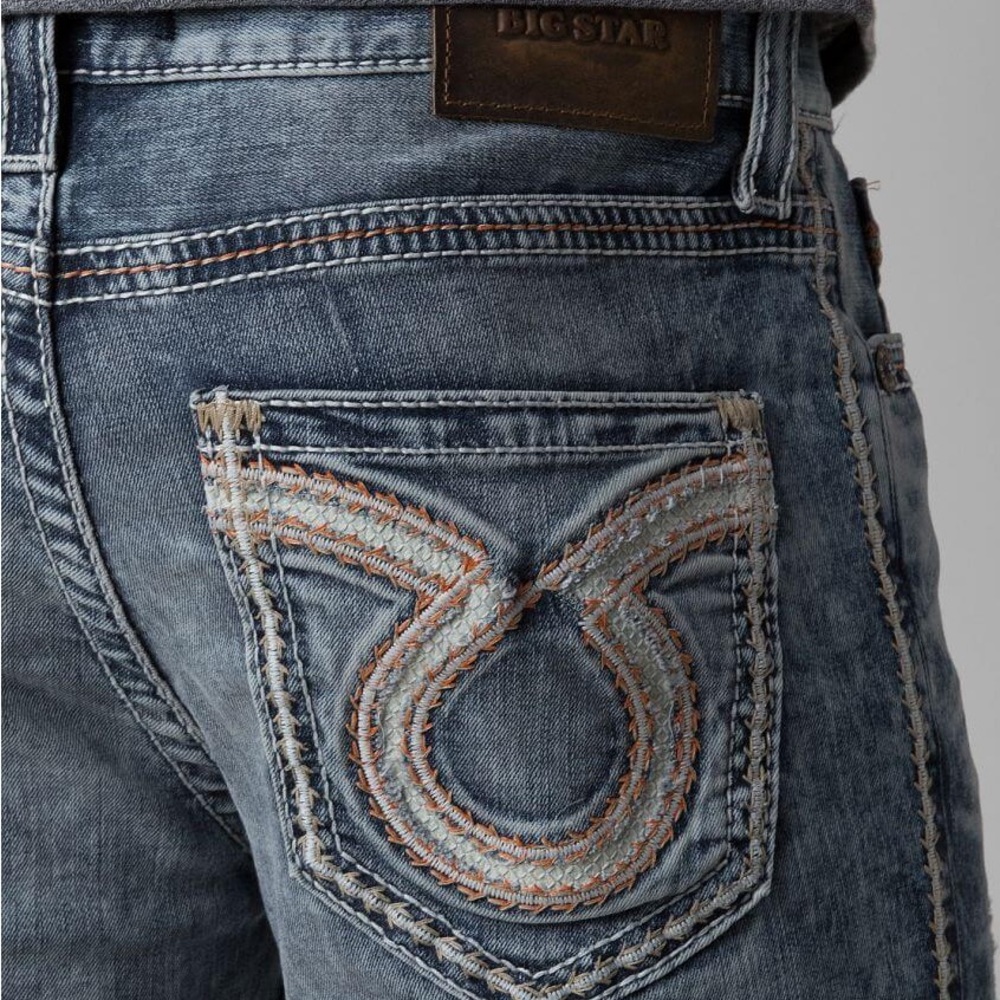 Big Star Vintage Voyager Straight
Stretch Jean